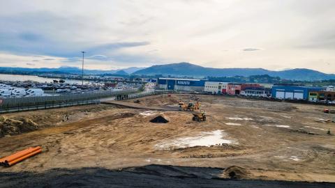 Obras de urbanización del triángulo curvilíneo de Raos 